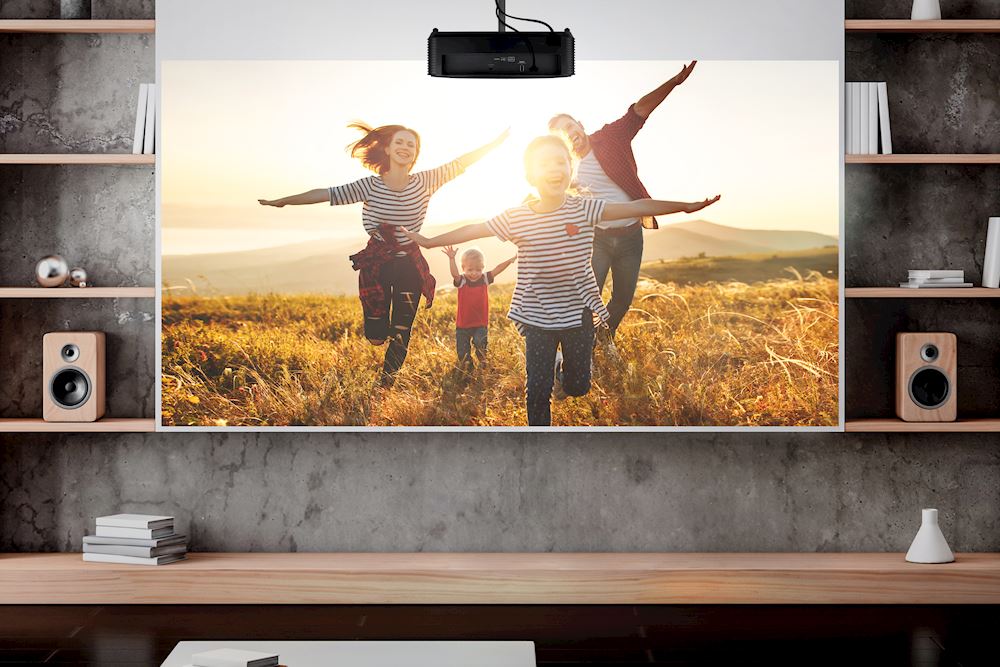 Optoma HD146X Projector